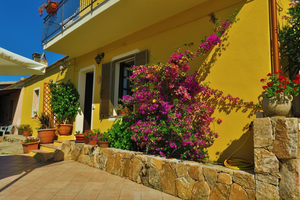 B&B Baia Turchese ポルト・オッティオル エクステリア 写真